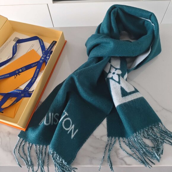 Louis Vuitton Monogram Scarf - Picture 1 of 5